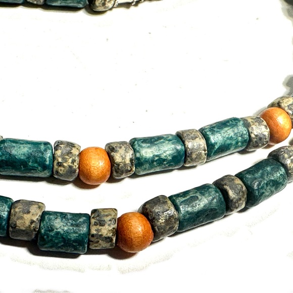 Wooden Multi Color Small Bead Necklace Boho Hippie Unisex Barrel Close - Picture 5 of 6